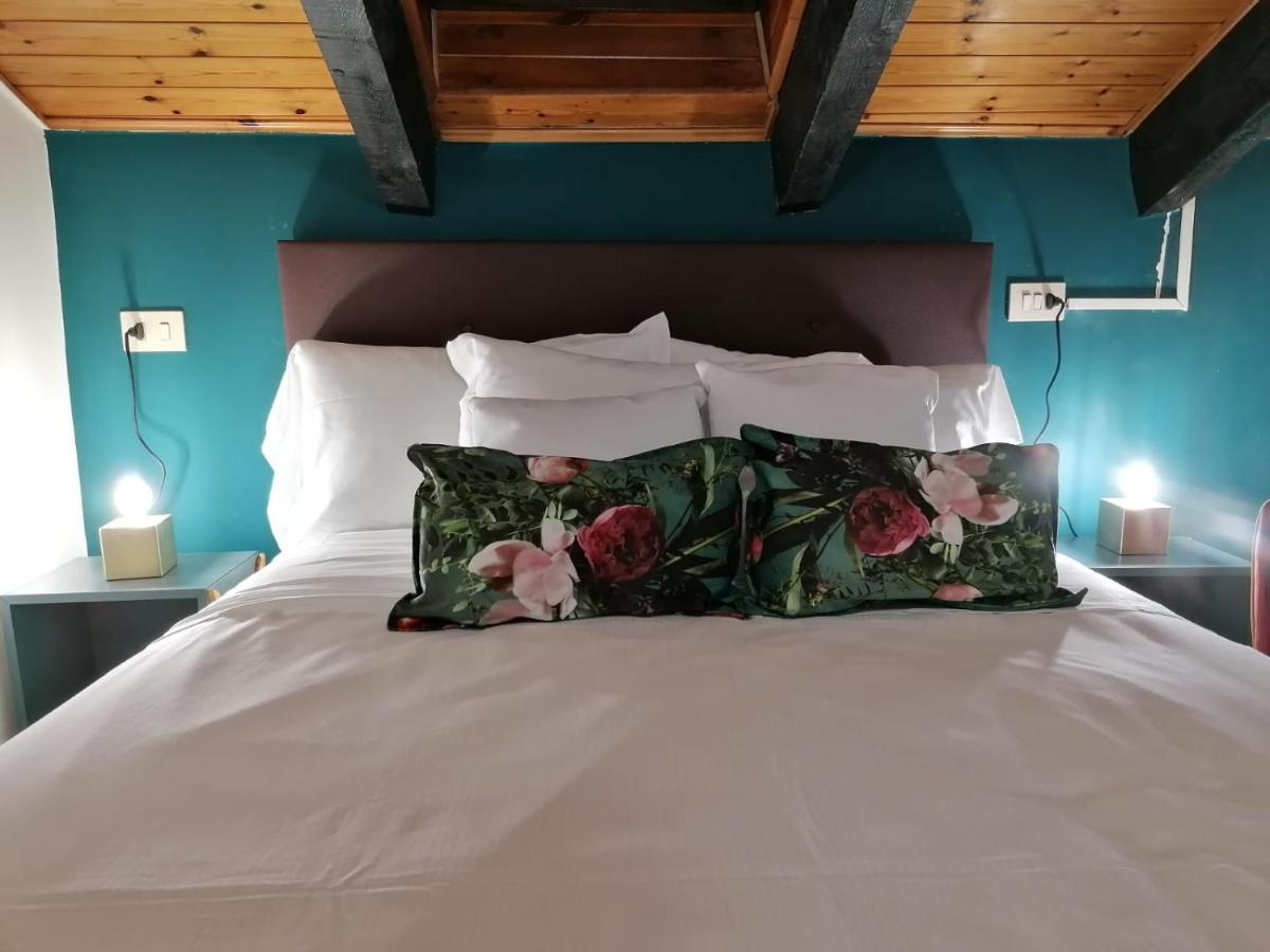 Mercanti Attic Version Apartment Milan Bagian luar foto