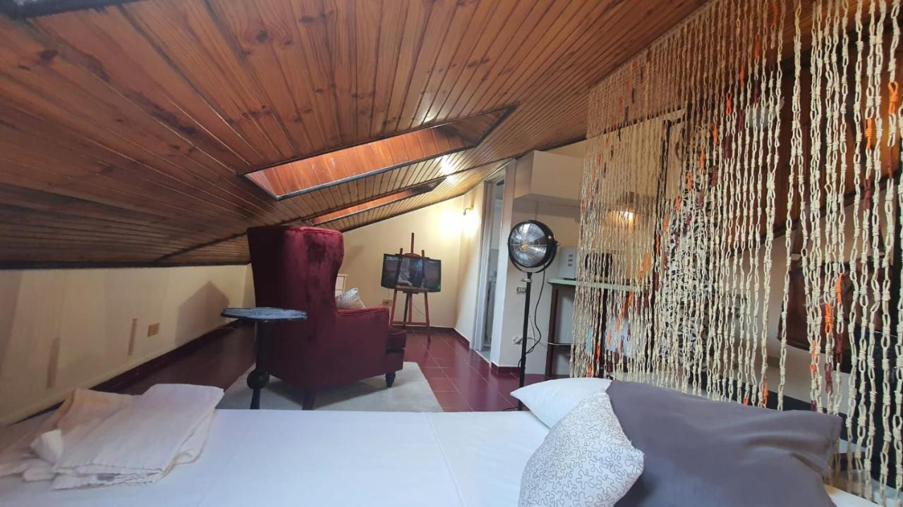 Mercanti Attic Version Apartment Milan Bagian luar foto
